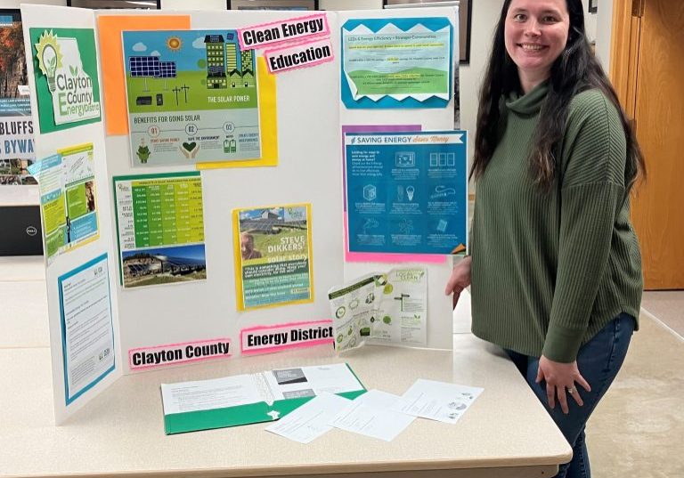 Extern Madyson Larson - Educational Programming Extern Madyson Larson - Educational Programming