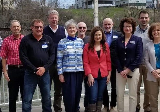 A gathering of Iowa’s 1st Congressional District, clean energy leaders on 4/15/19 at Schera’s Restaurant, Elkader, IA
Back Row L to R: Larry Gritton, Andy Johnson, Jim Martin-Schramm, Jim Osterhaus, Steve Falck, Raki Ginnakouros, Larry Grimstad
Front Row L to R: Ed Wulfekuhle, Amy Bouska, Abby Finkenauer, MJ Smith, Joleen Jansen